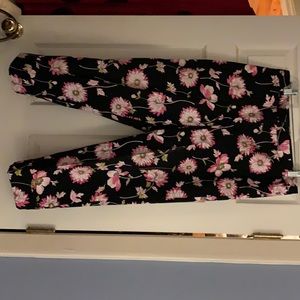 Cute floral Capri Pants